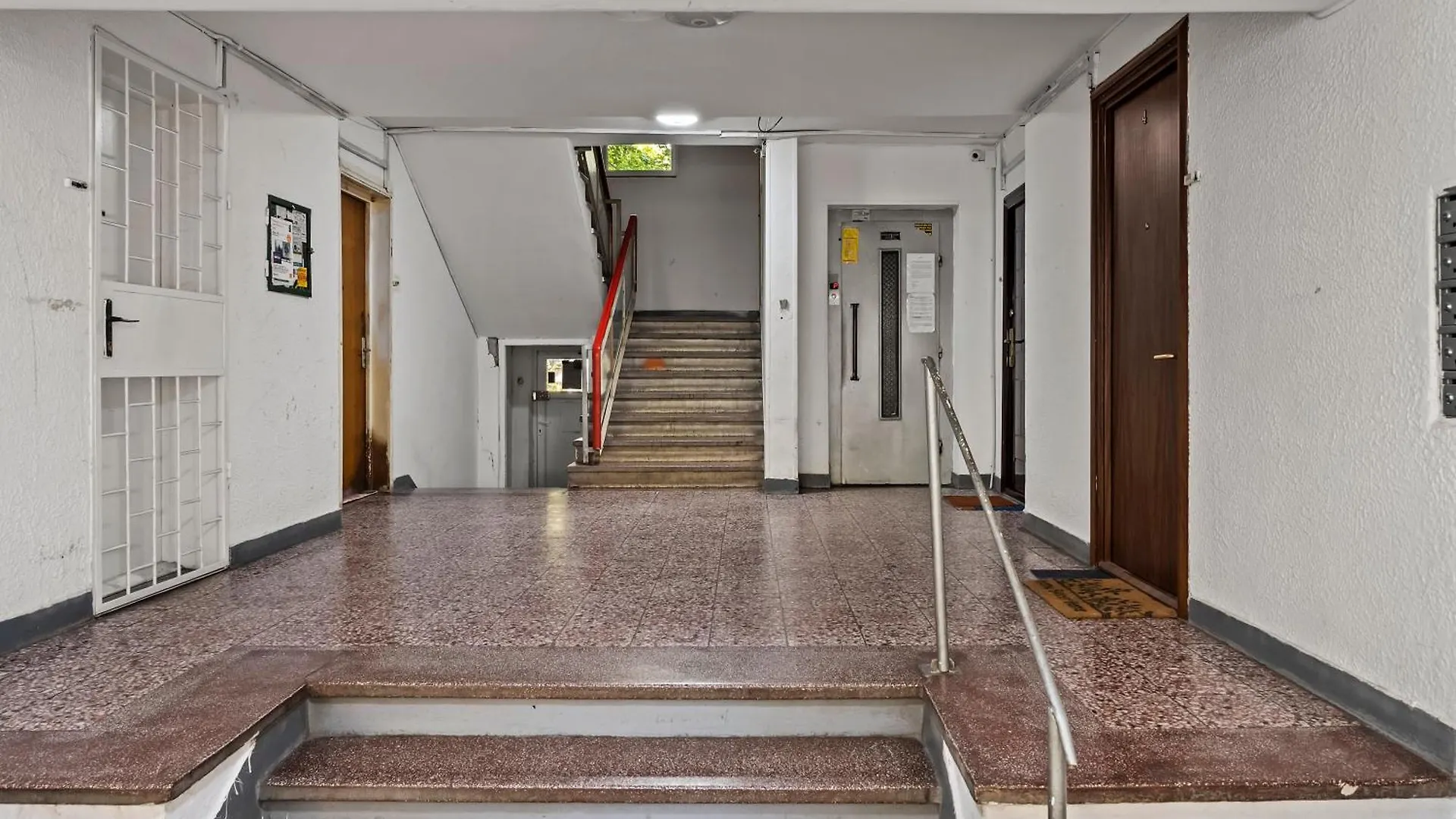شقة Apartament De Lux Drumul Taberei بوخارست