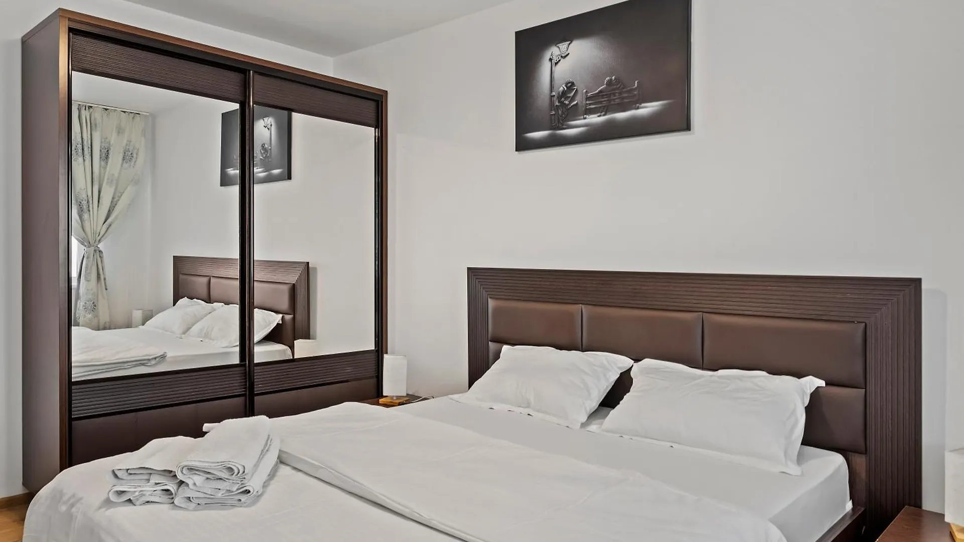 Apartament De Lux Drumul Taberei بوخارست شقة