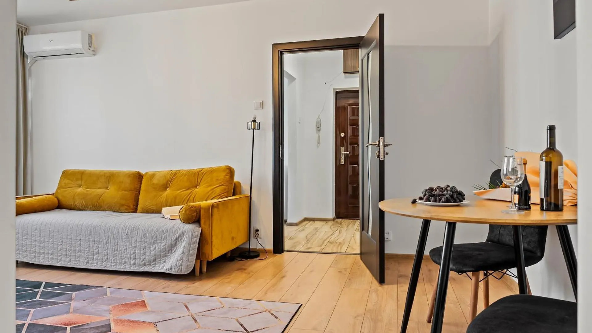 Apartament De Lux Drumul Taberei بوخارست 0*,